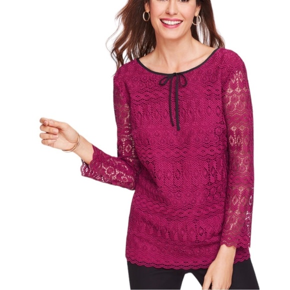 TALBOTS Detailed Lace Top w/ 3/4 Sleeves Crew Neck in Mulberry Size Medium - Picture 1 of 2
